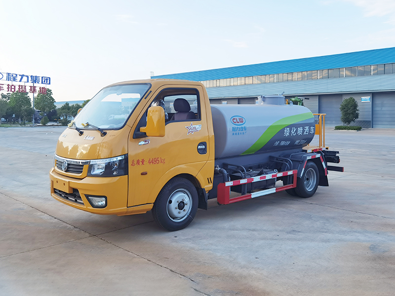 東風途逸2.5方綠化噴灑車圖片2