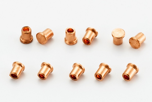 鉚釘使用的什么材料，銅鉚釘又是什么材料？